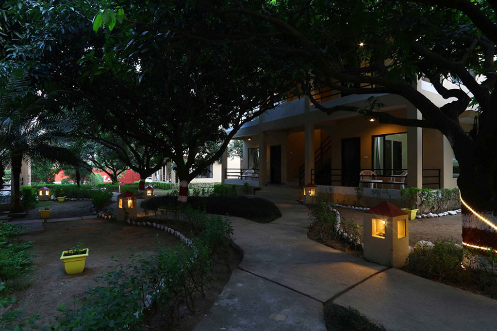 Corbett Aroma Park Resort